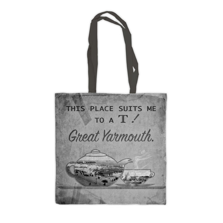 Great Yarmouth suits me to a T! Premium Tote Bag