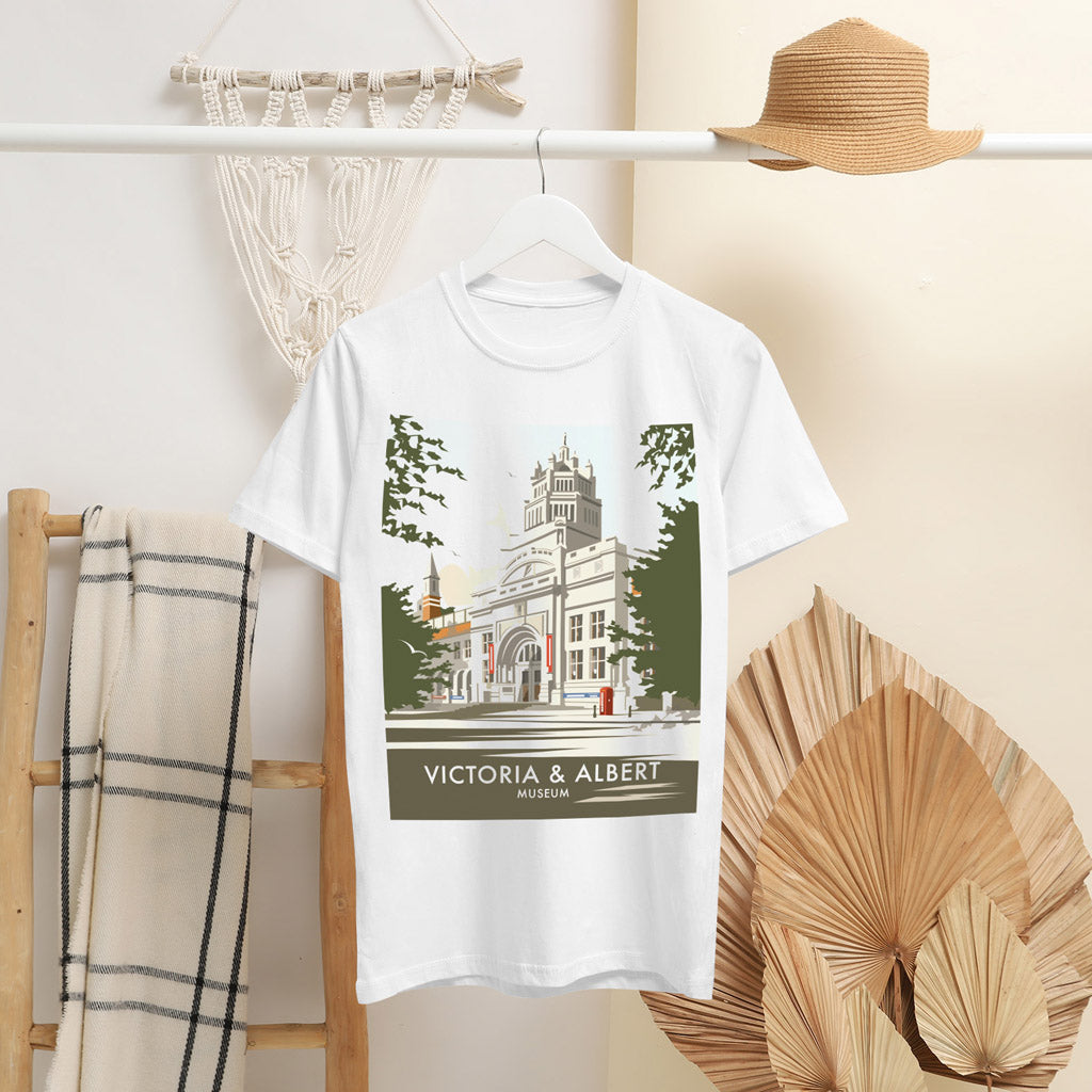 Victoria & Albert T-Shirt by Dave Thompson